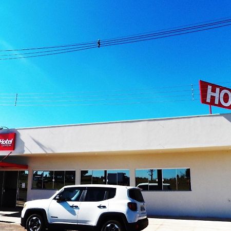 Hotel Prata Express Pratania Екстериор снимка
