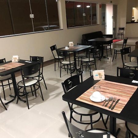 Hotel Prata Express Pratania Екстериор снимка