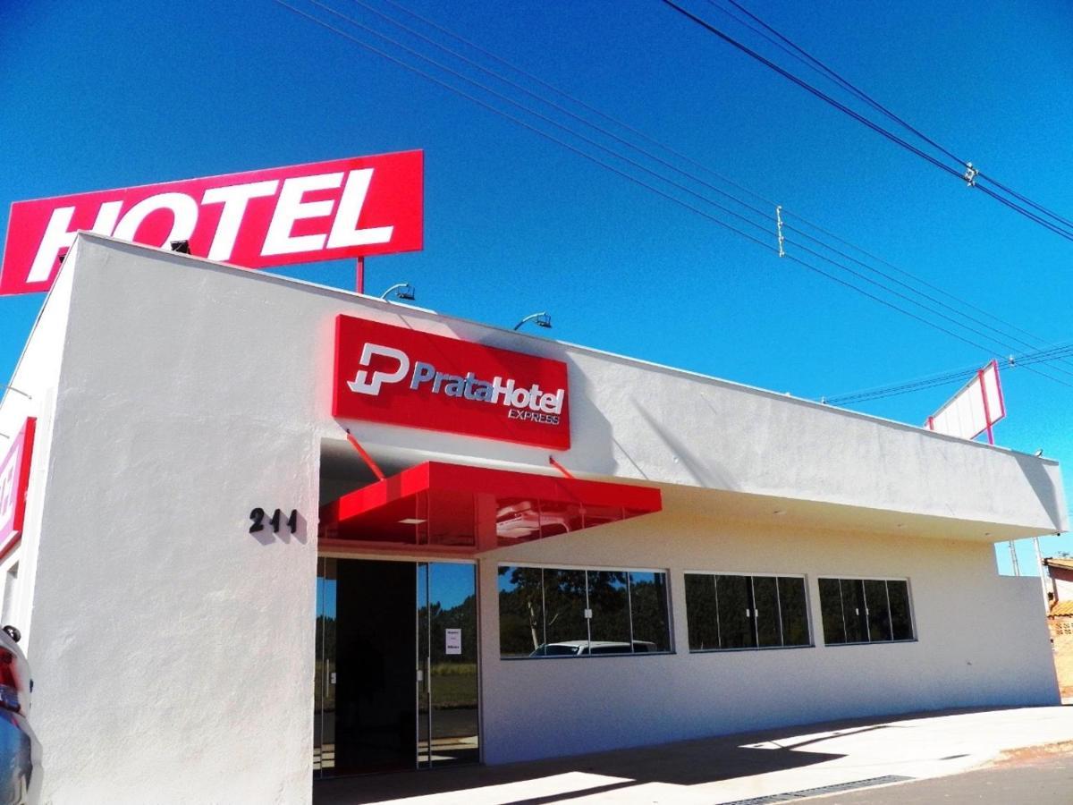 Hotel Prata Express Pratania Екстериор снимка